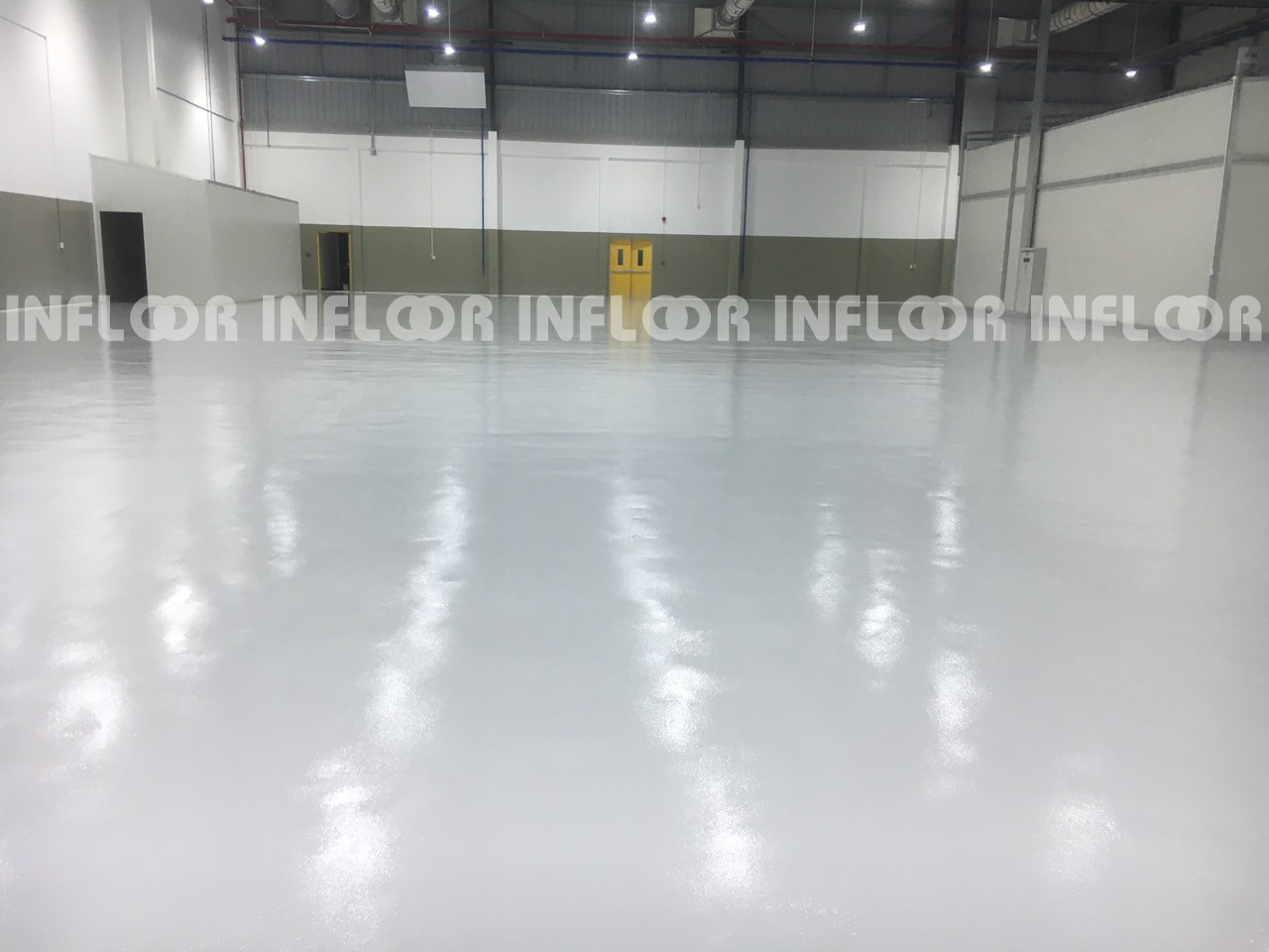 Sàn Epoxy hệ tự san
